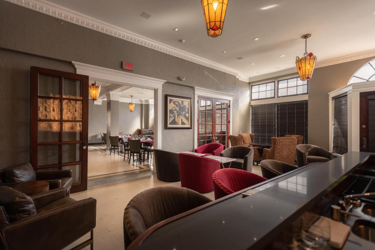 The Eldridge Hotel Лоренс Экстерьер фото