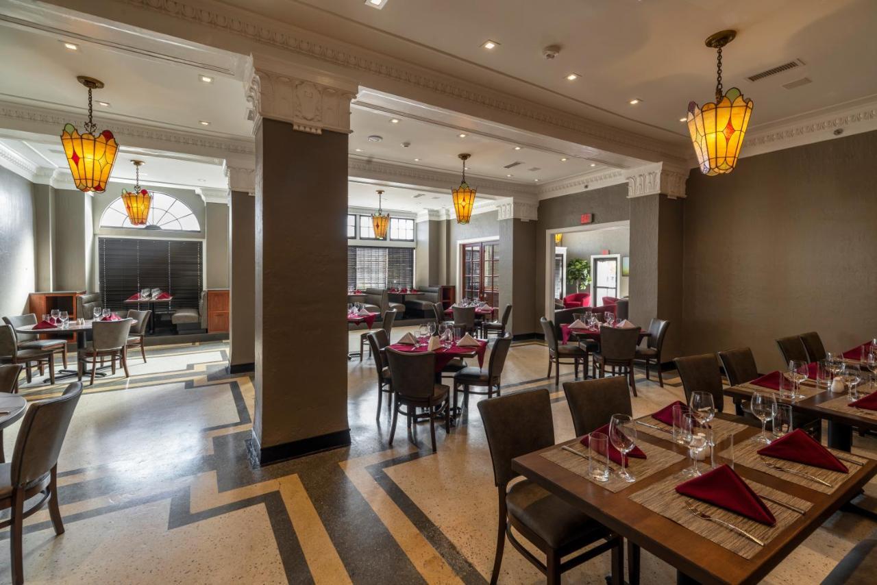 The Eldridge Hotel Лоренс Экстерьер фото